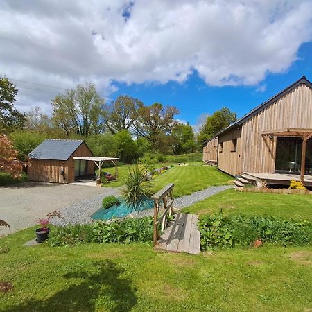 Chalets De Pont Cob Avec Spa Gouézec Esterno foto